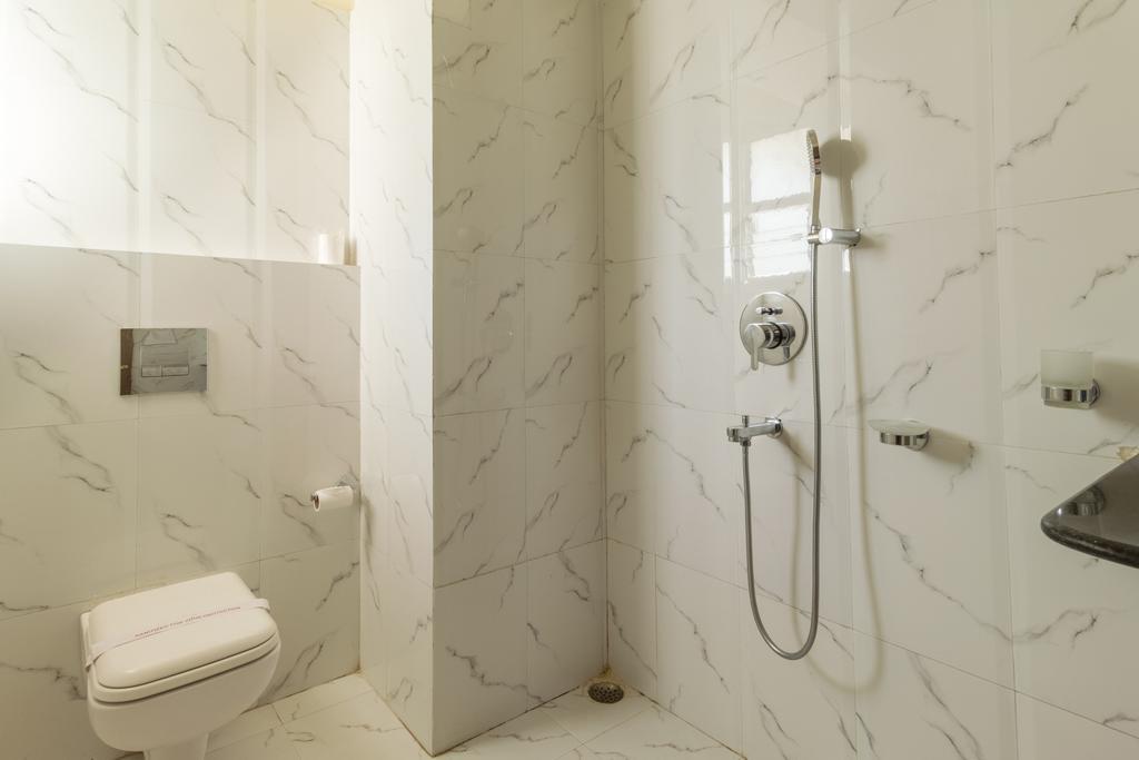 Hotel D' Sapphire グワーハーティー エクステリア 写真