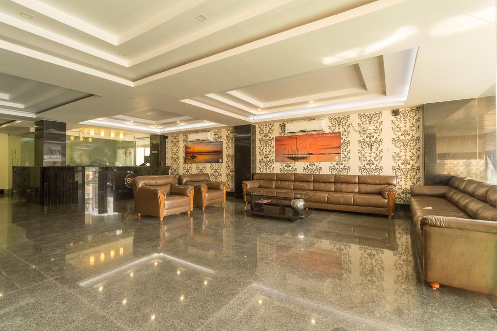 Hotel D' Sapphire グワーハーティー エクステリア 写真